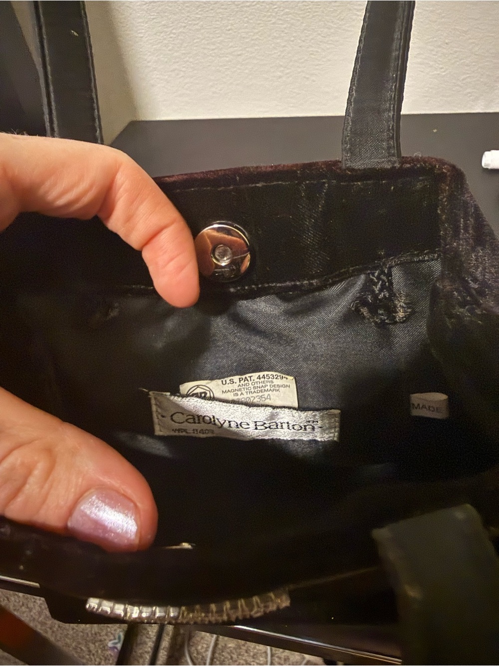 Black Velvet Handbag - Picture 3 of 3